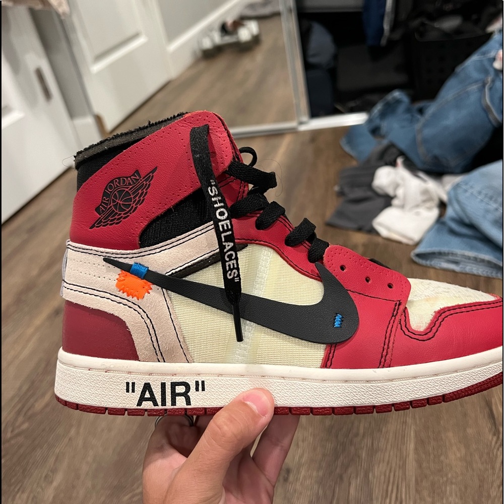 Offwhite x Jordan 1 Chicago